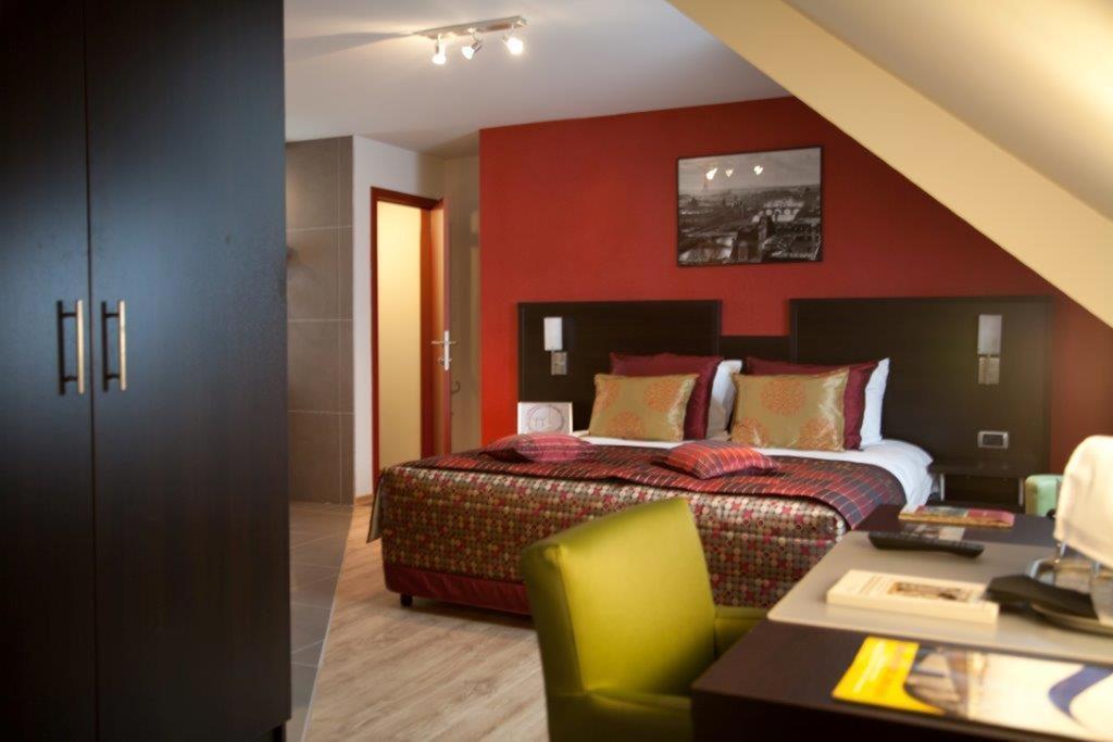 Hotel Tts Temse Habitación foto